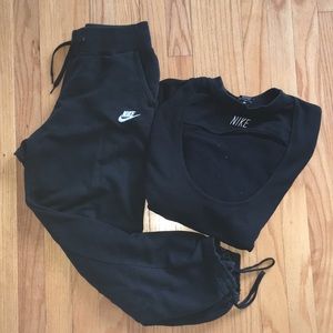 Nike athletic set
